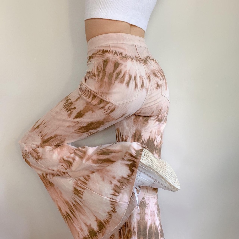 Free People Just Float On Flare Tie Dye Printed Flare Bell Bottoms Size 26